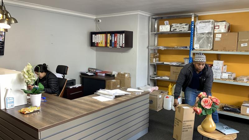 To Let commercial Property for Rent in Woodstock Western Cape